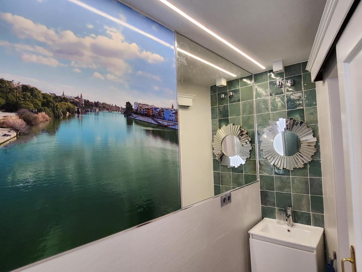 Lovely Center Apartments Seville - Balcony Lux Sol Luaran gambar