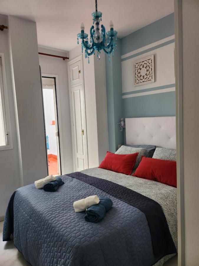 Lovely Center Apartments Seville - Balcony Lux Sol Luaran gambar