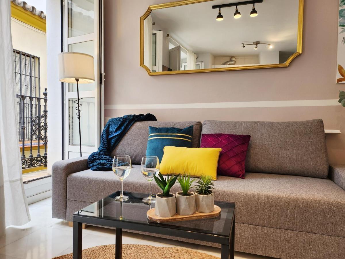 Lovely Center Apartments Seville - Balcony Lux Sol Luaran gambar