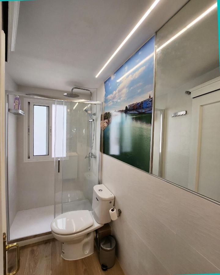 Lovely Center Apartments Seville - Balcony Lux Sol Luaran gambar