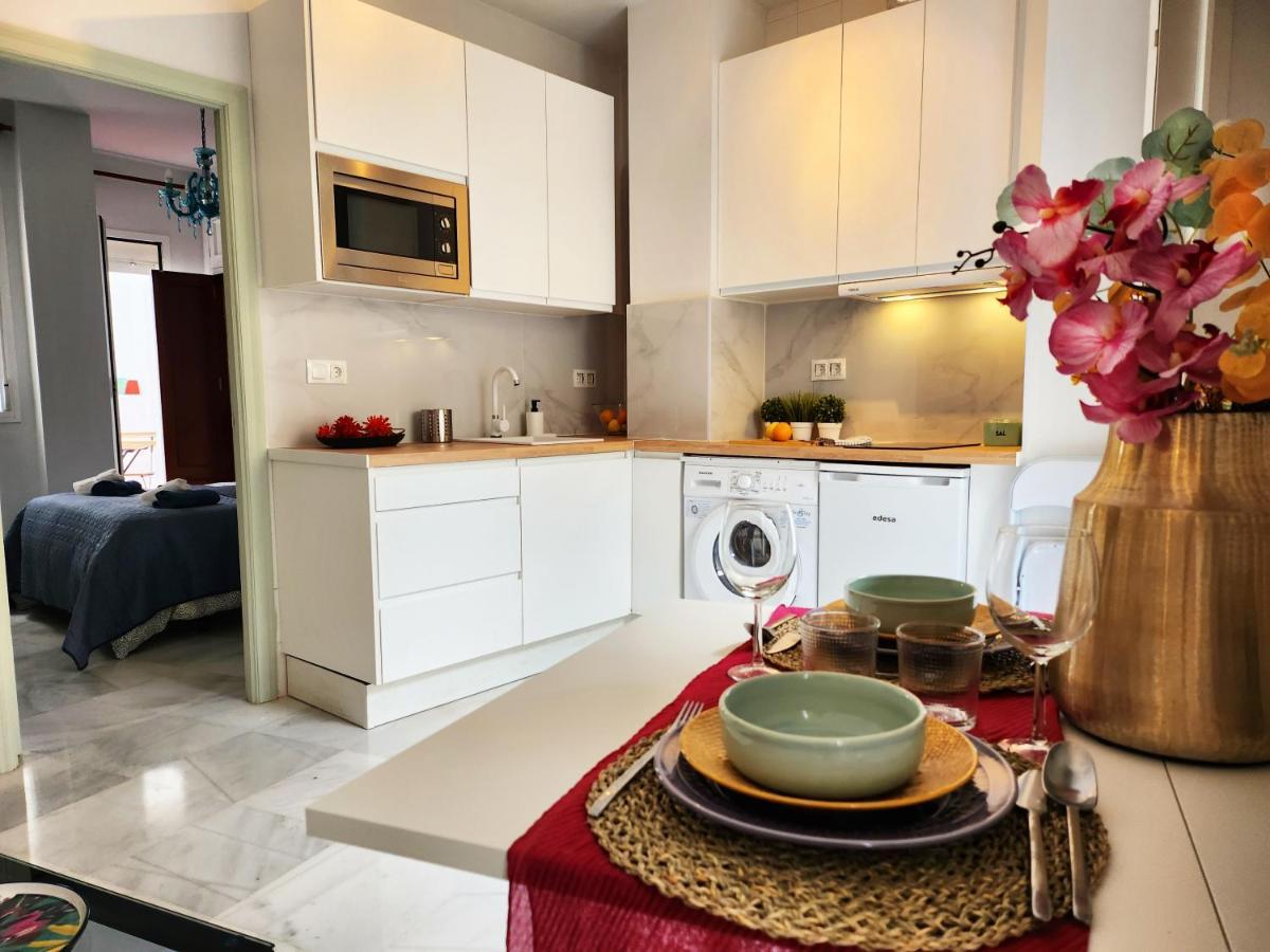 Lovely Center Apartments Seville - Balcony Lux Sol Luaran gambar